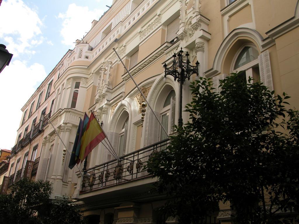 Hostal Goyal Pizarro Madrid Eksteriør bilde