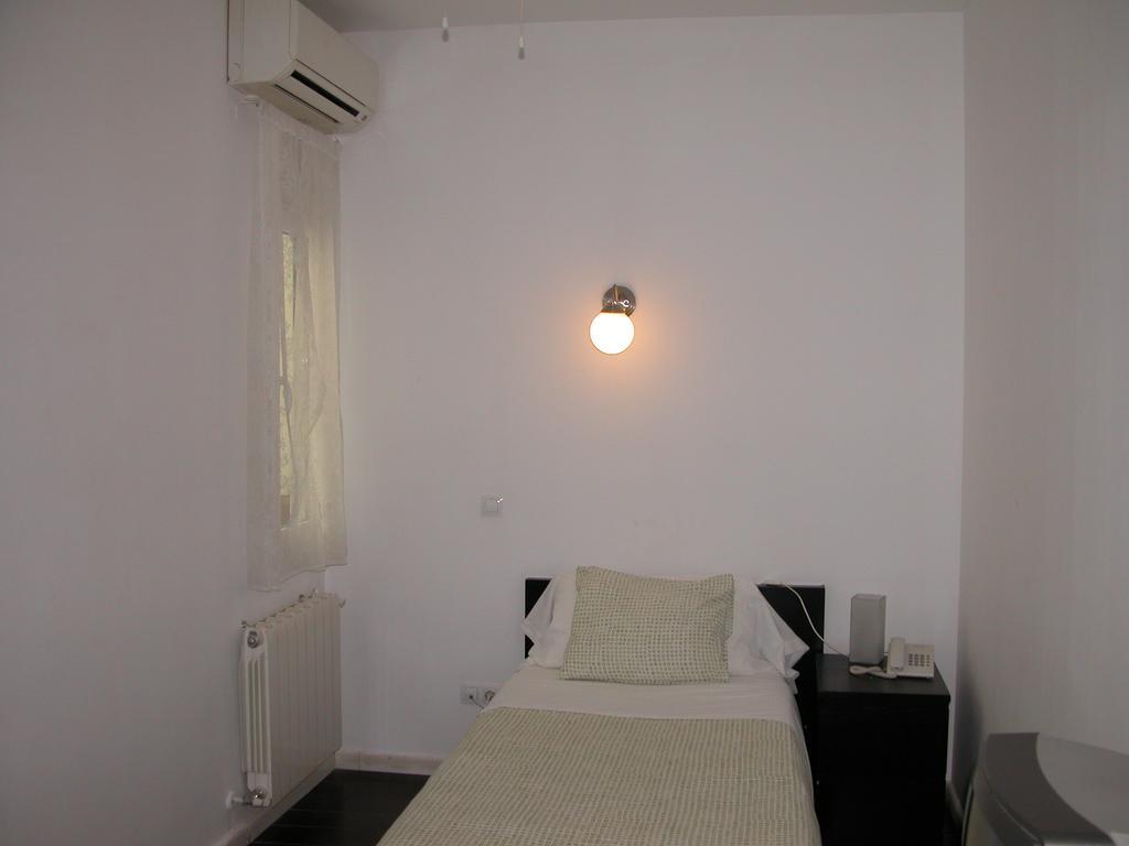 Hostal Goyal Pizarro Madrid Rom bilde