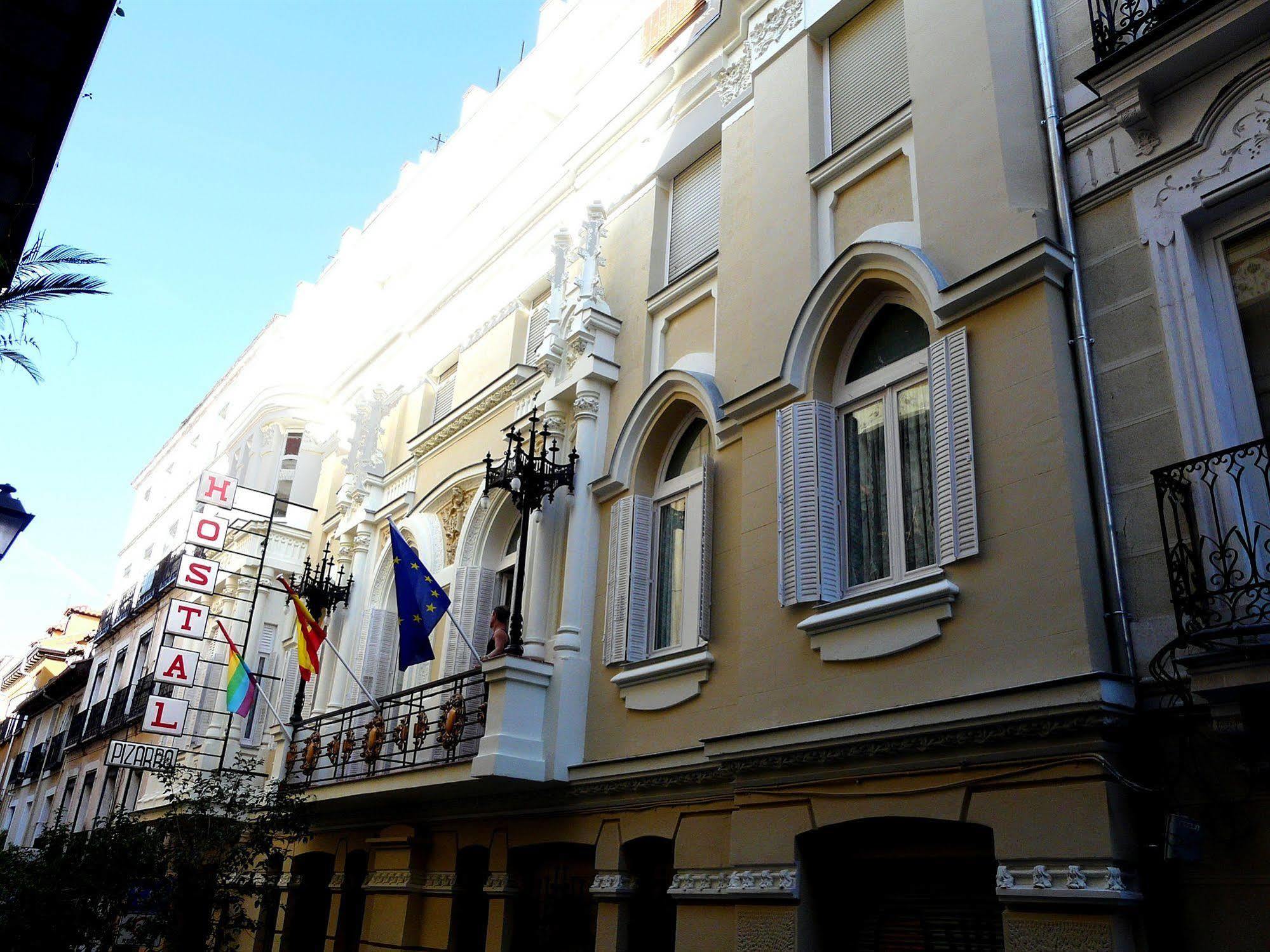 Hostal Goyal Pizarro Madrid Eksteriør bilde